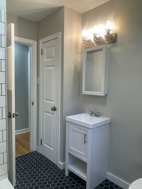 Listing photo thumbnail