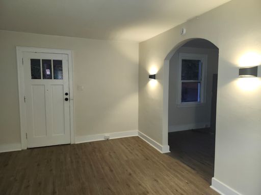 Listing photo thumbnail