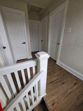 Listing photo thumbnail