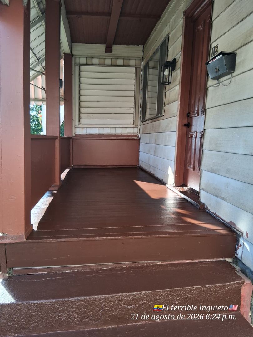 Braddock House: 15 Holland Ave