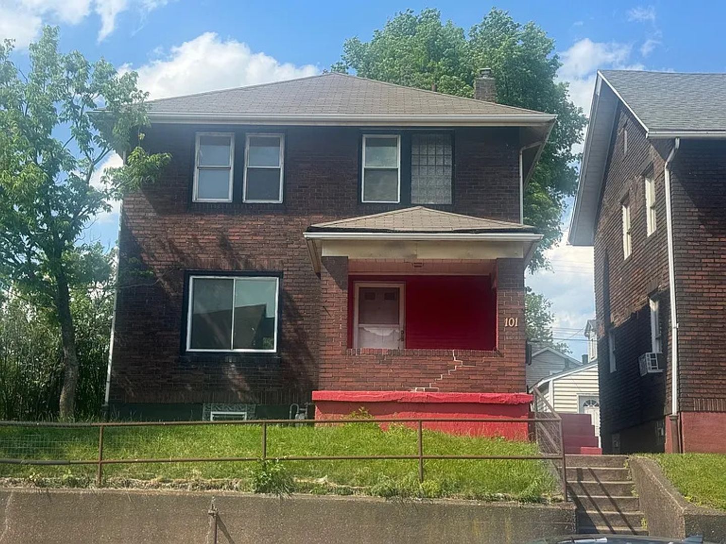 East Pittsburgh House: 101 Center Street
