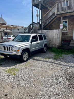 Listing photo thumbnail