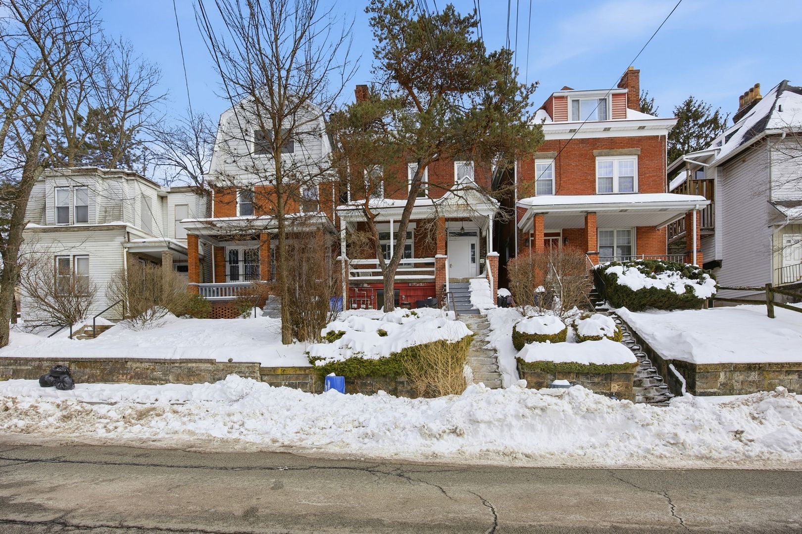 Pittsburgh Apartment: 141 Oneida Street