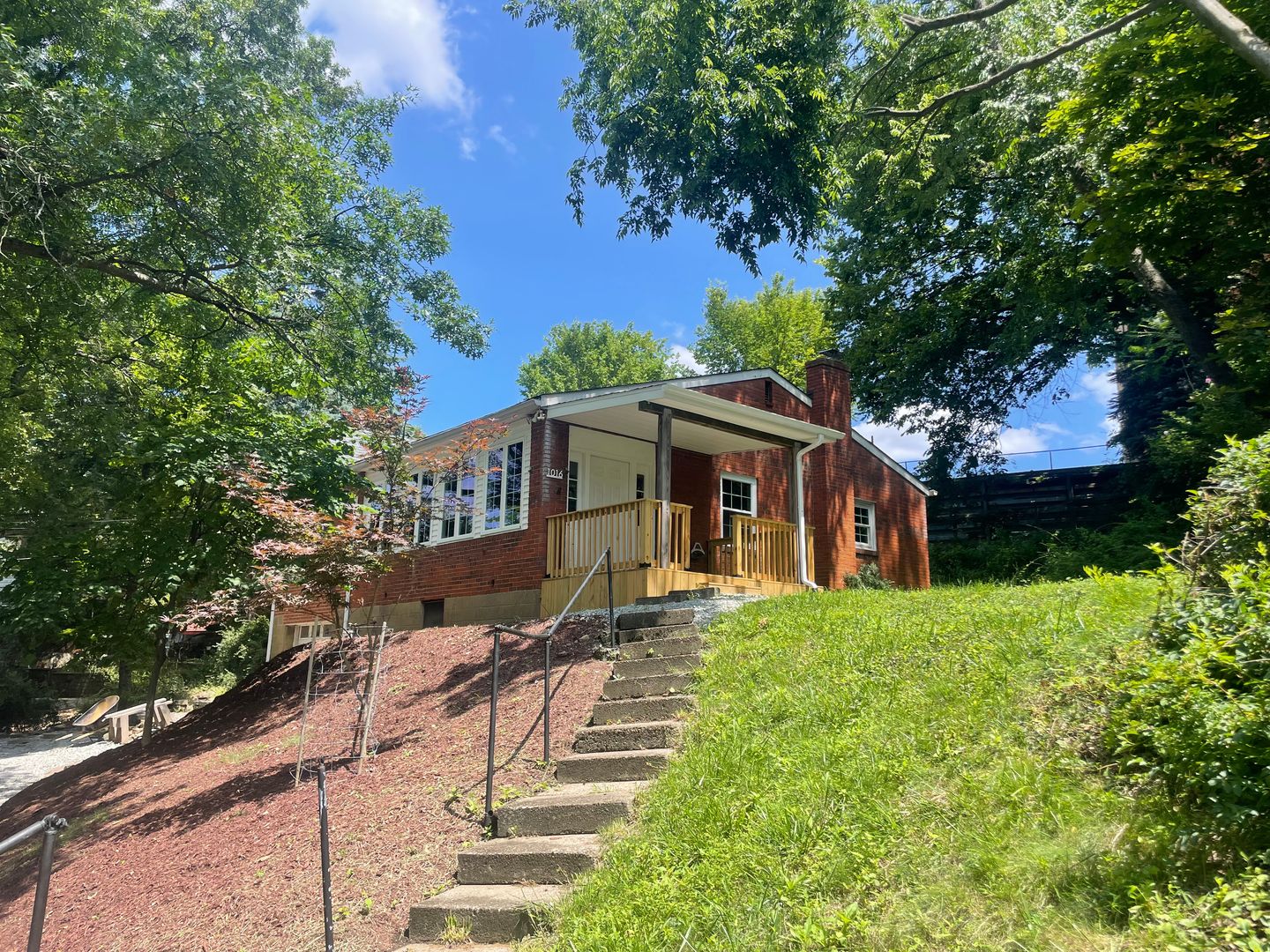 1016 Weber Street, Pittsburgh, PA 15221