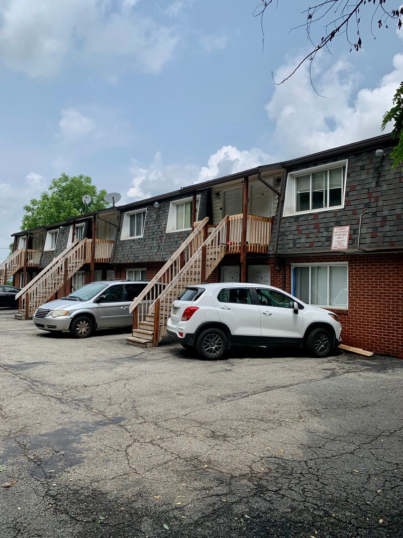 McKeesport Apartment: 1100 Oneil Boulevard