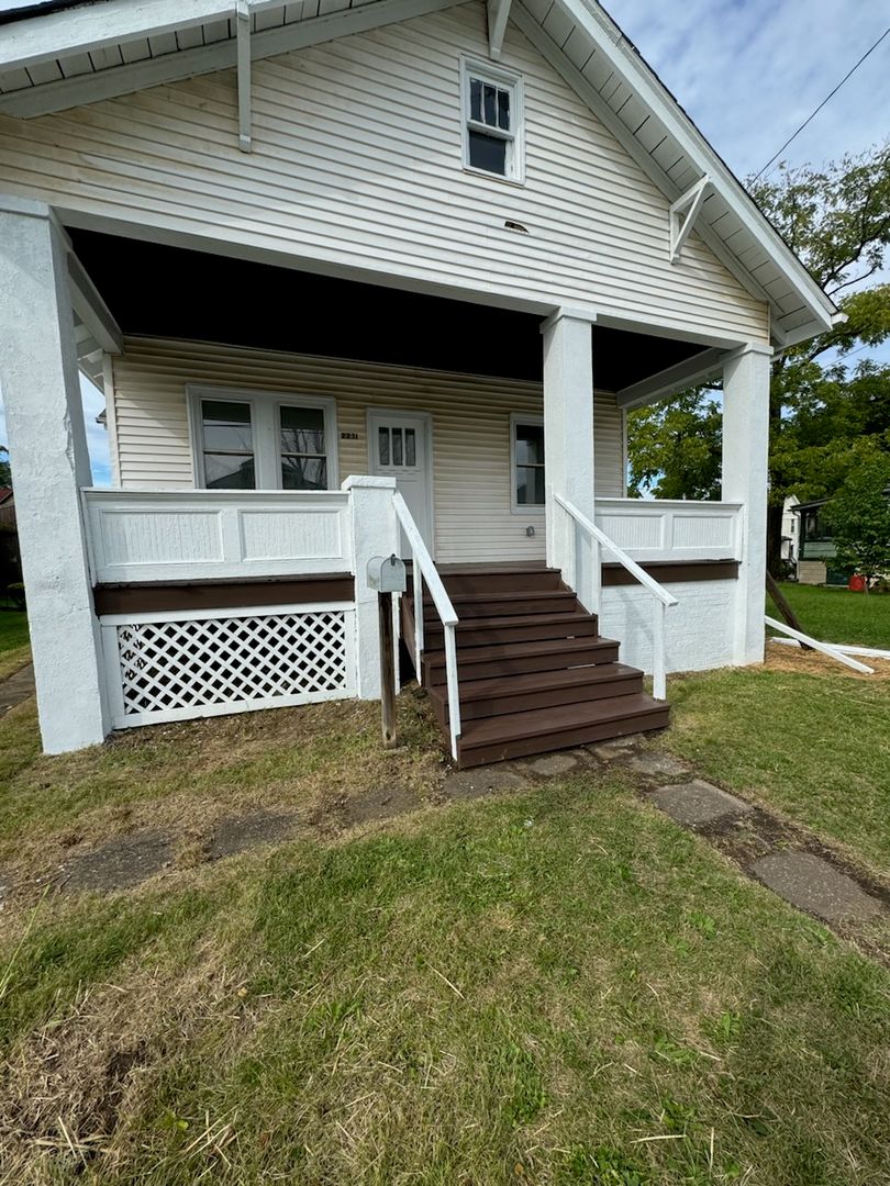 Listing photo