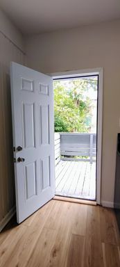 Listing photo thumbnail