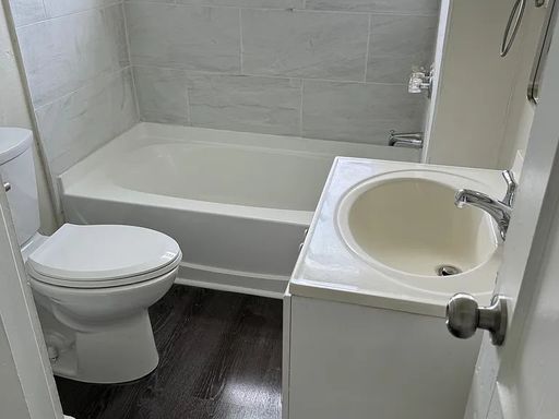 Listing photo thumbnail