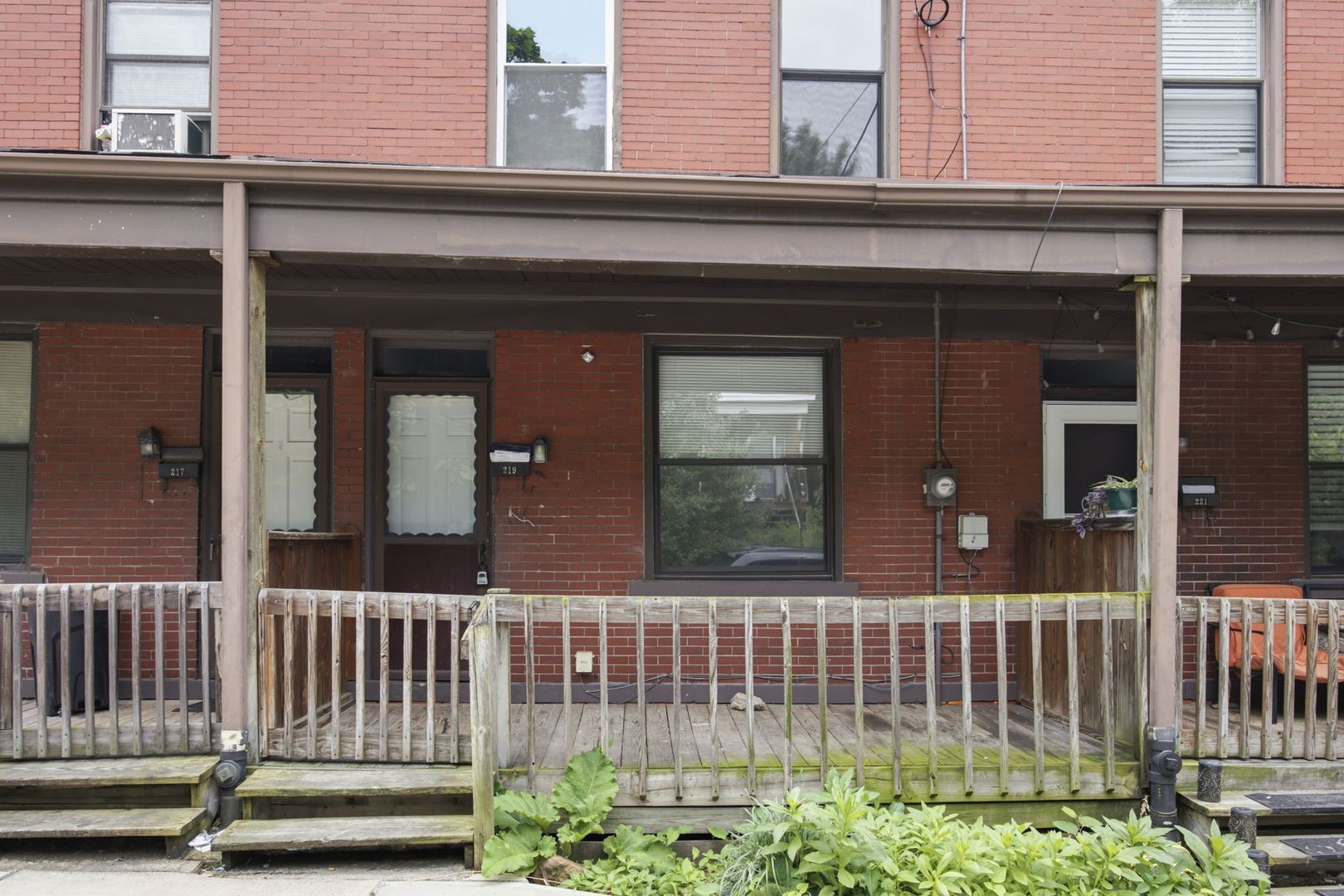 PITTSBURGH Apartment: 217 - 225 Luray St