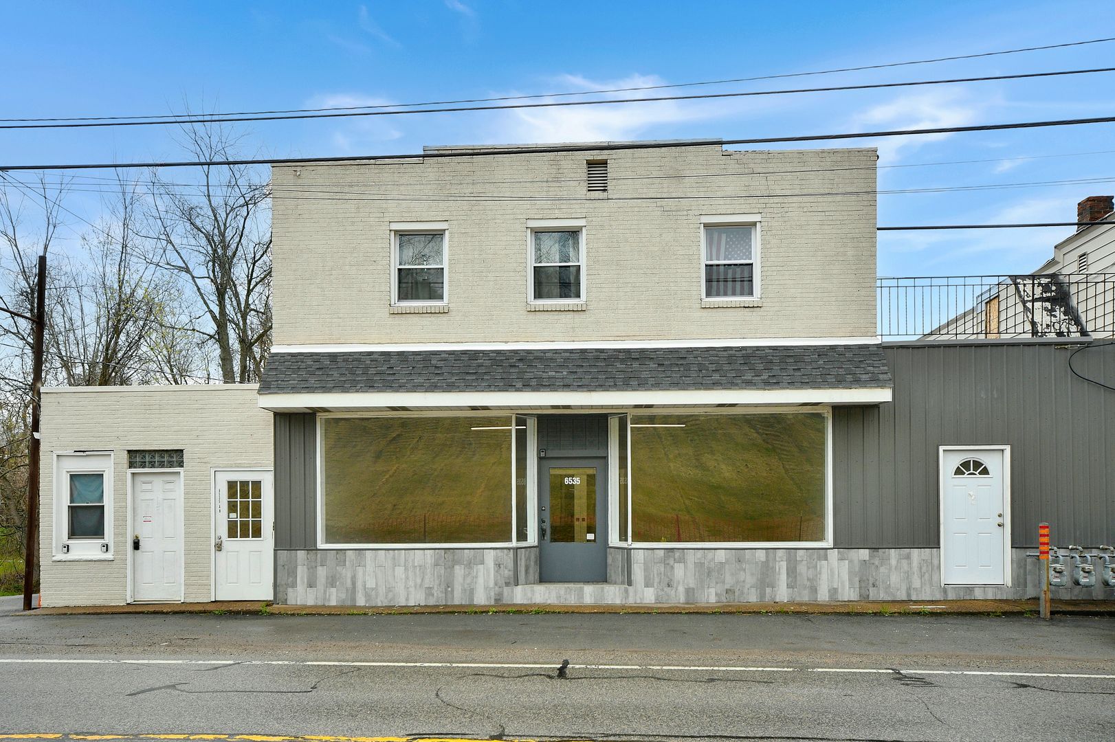 6535 Library Road, Apt. A, South Park Township, PA 15129