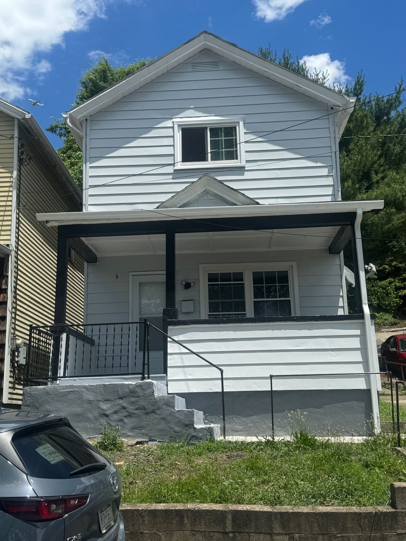 600 Federal St, McKees Rocks, PA 15136