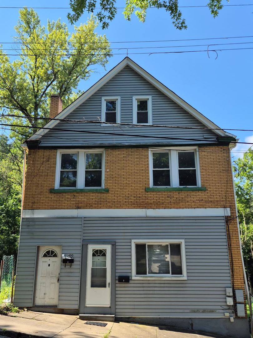 Pittsburgh Apartment: 1400 Hill Ave