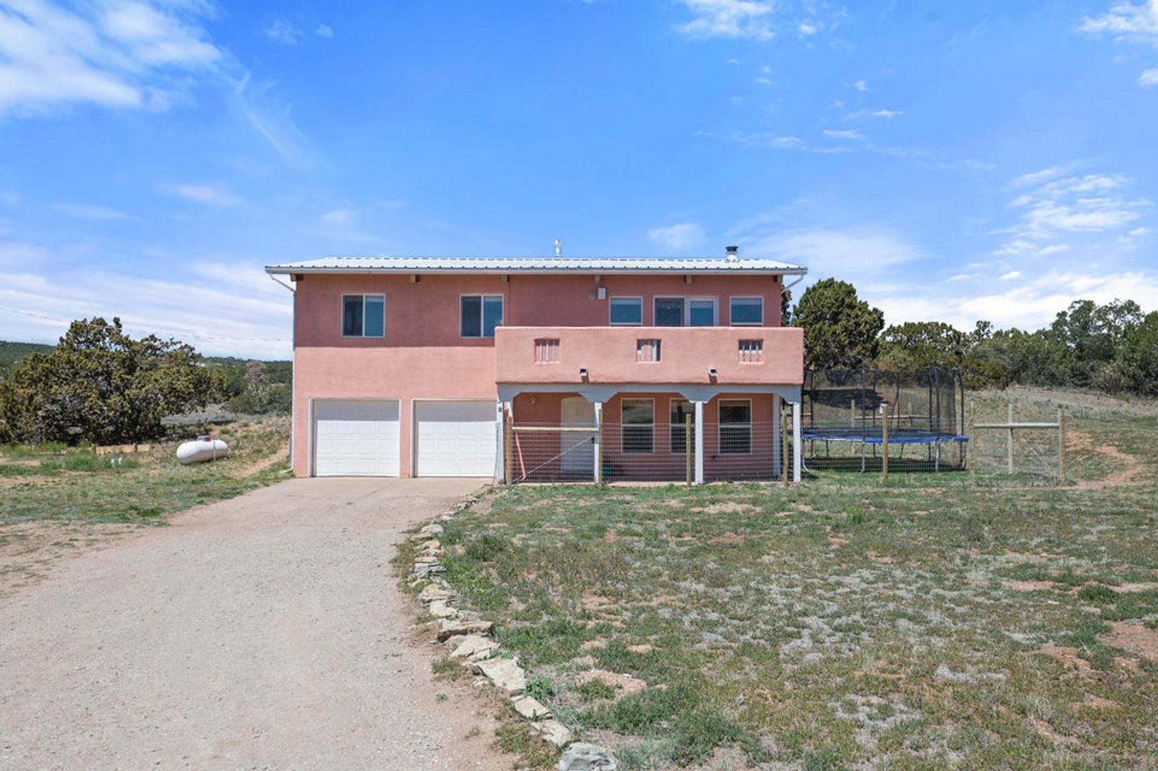 Edgewood House: 2 Sage Ct