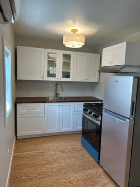 REMODELED STUDIO – photo 1