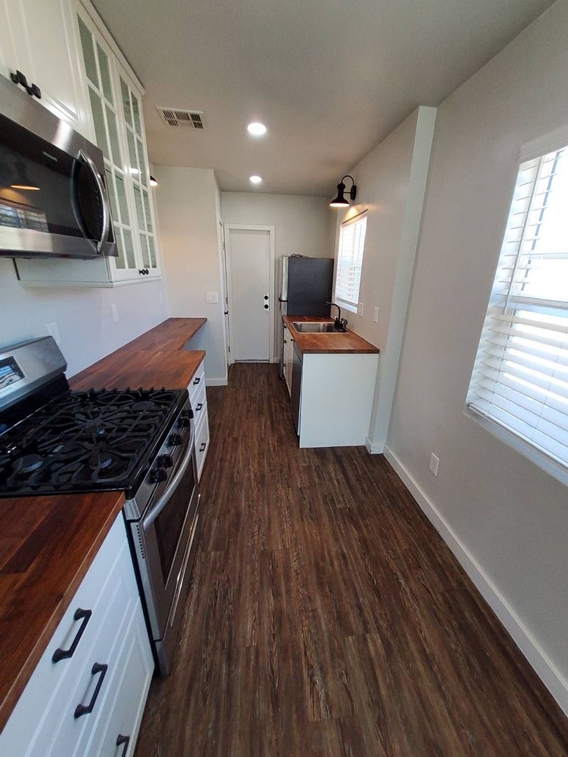 Phoenix Apartment: 4248 N 12th St