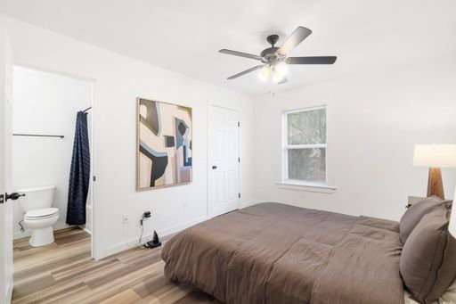 The Cedar - One Bedroom Apartment Home – photo 1