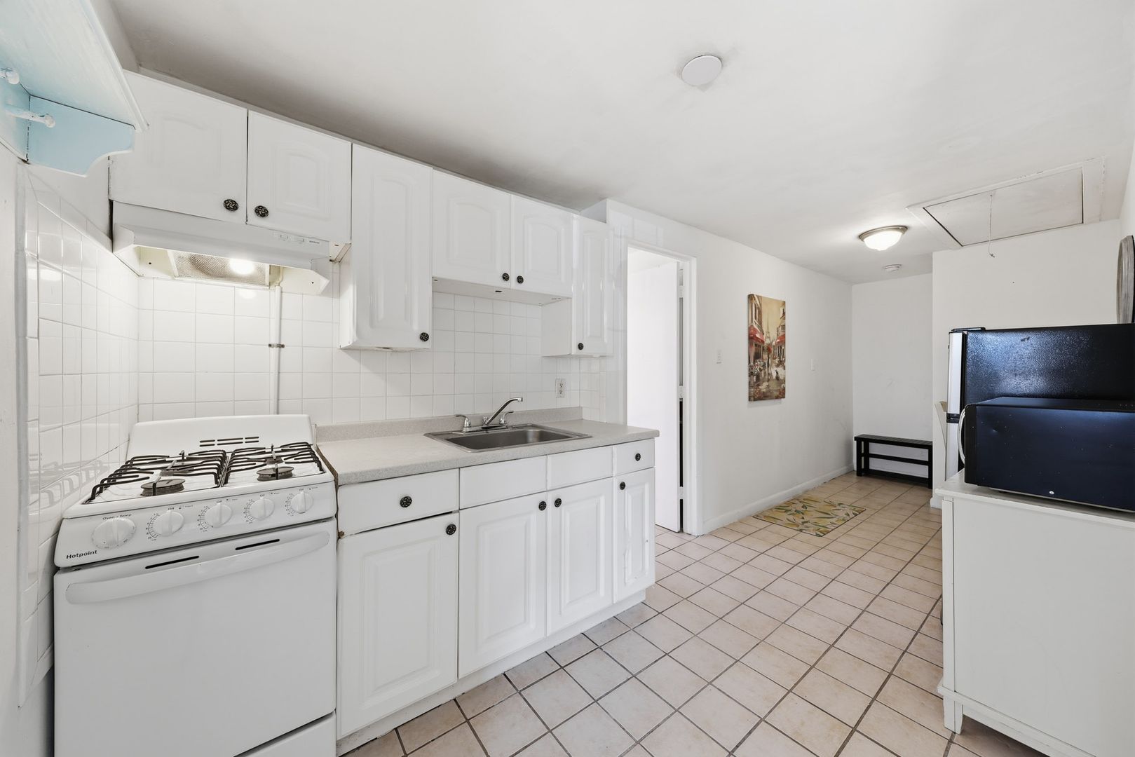 Somers Point Apartment: 805 W New York Ave