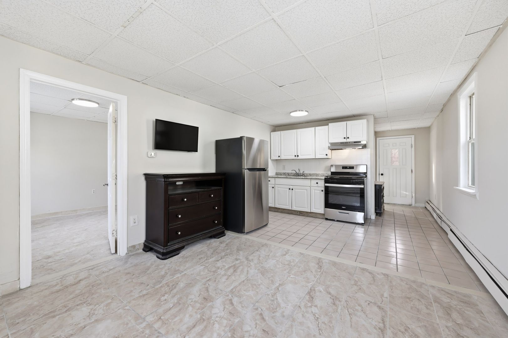 Somers Point Apartment: 805 W New York Ave