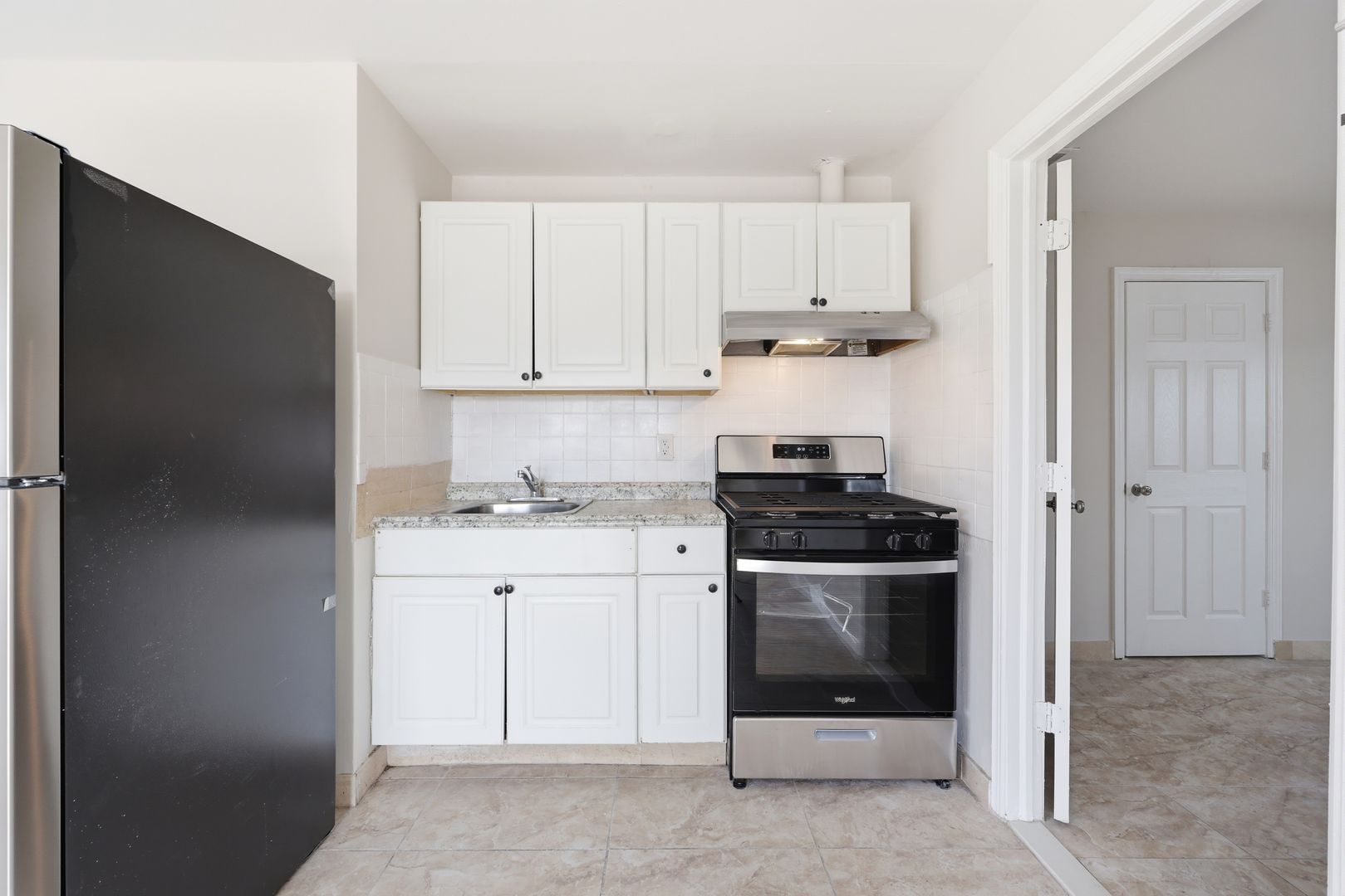 Somers Point Apartment: 805 W New York Ave