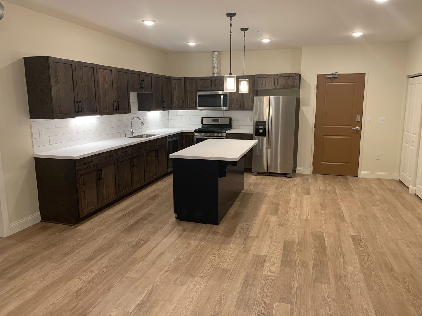 Duluth Apartment: 333 N.1st Ave. West,