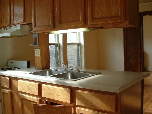 Minneapolis Apartment: 1912 3rd Ave So.