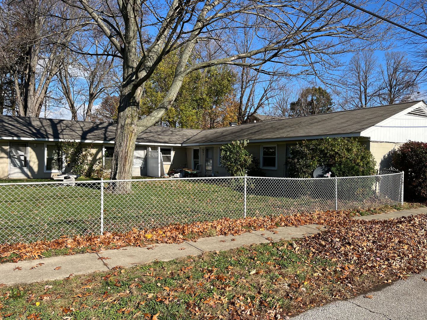 Willoughby Apartment: 1135 Lost Nation Rd