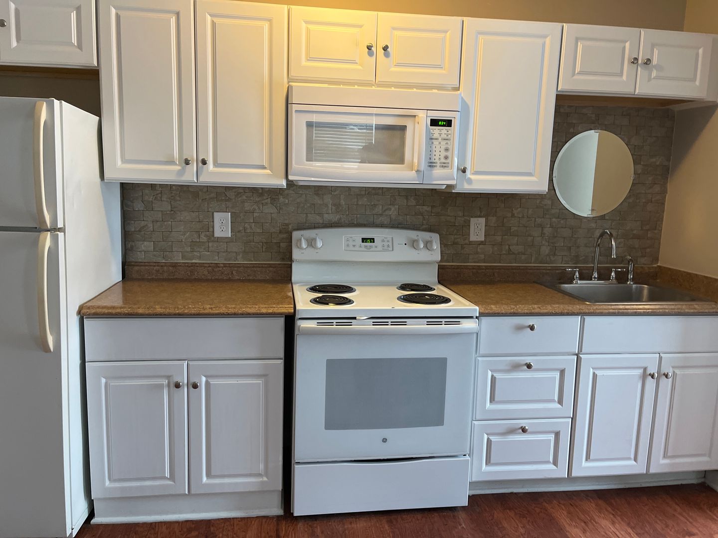 Painesville Apartment: 328 Marion Ave