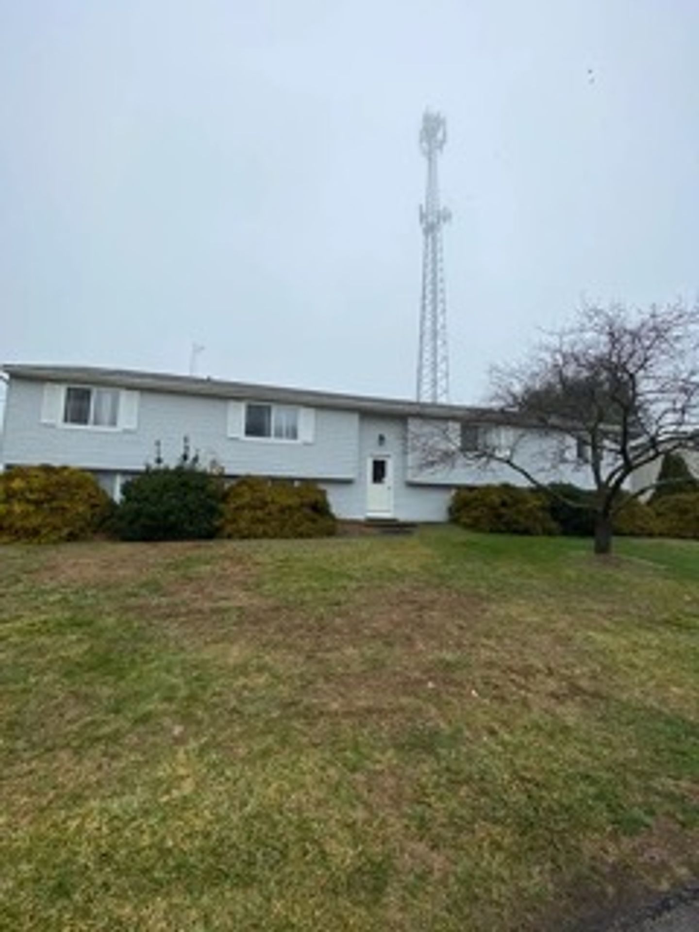 Madison Apartment: Hubbard Drive
