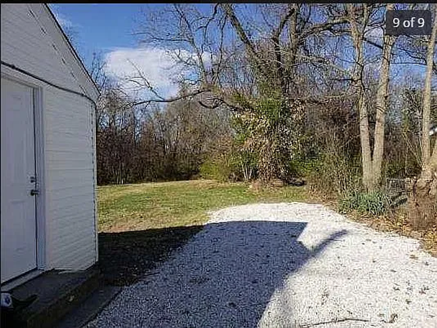Springfield House: 2613 E Cherry St,