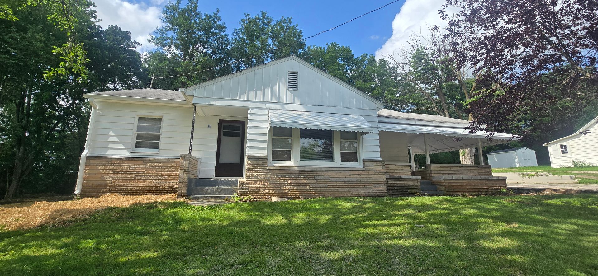 Springfield House: 2951 E Huron Street