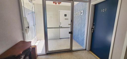 3590 21st Street , San Francisco, CA 94114