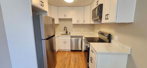 3590 21st Street , San Francisco, CA 94114