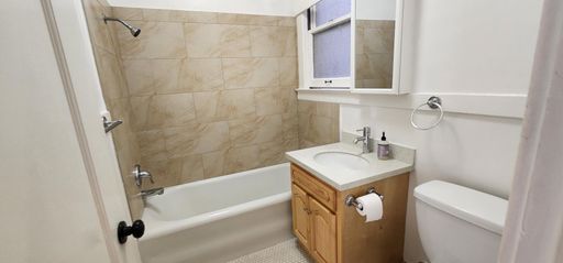 558 21st Ave, 1, San Francisco, CA 94121