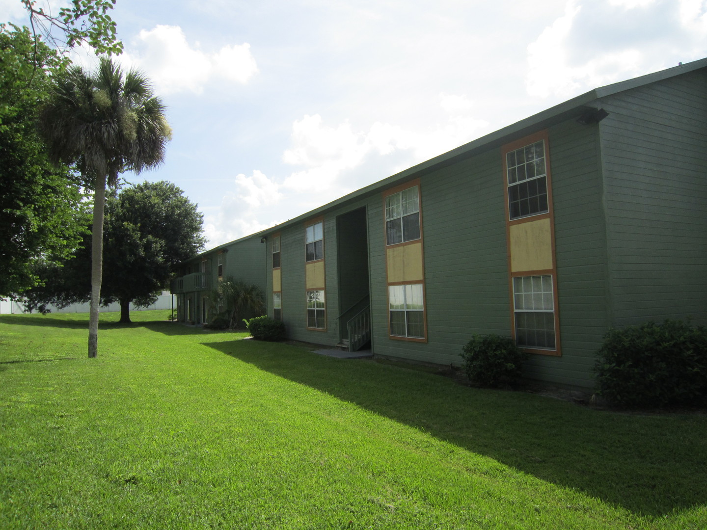 Bradenton Apartment: 1591 19th Street Ct E