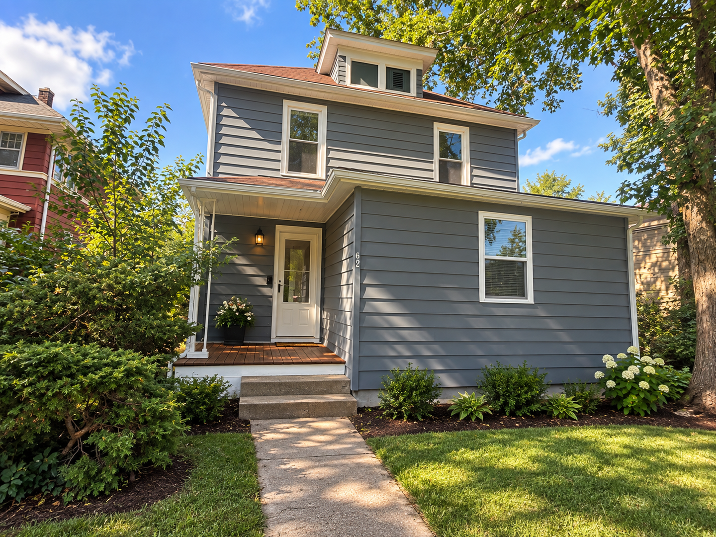 South Bend House: 2205 Lincoln Way W