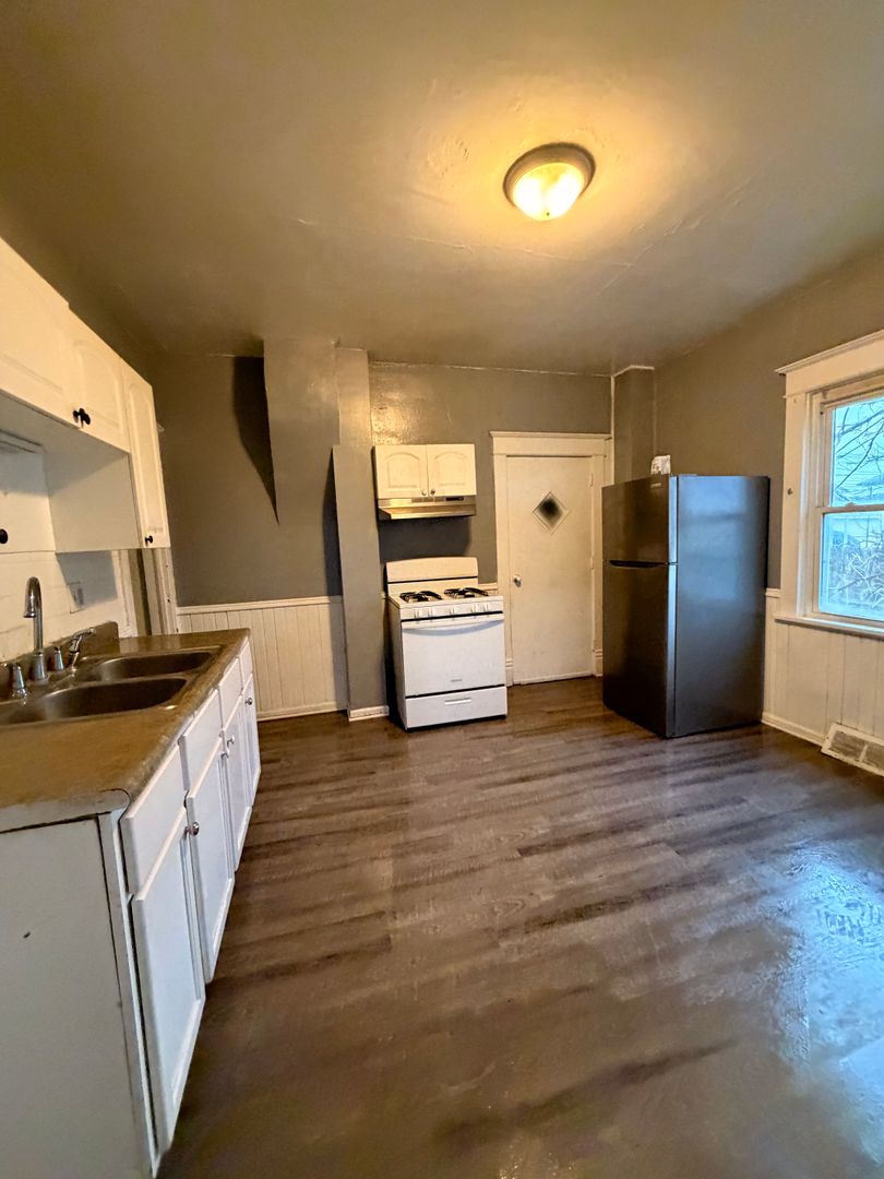 South Bend House: 2427 Ford St.