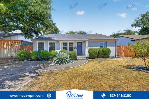 Beautiful Home Ready for Immediate Move In – photo 1