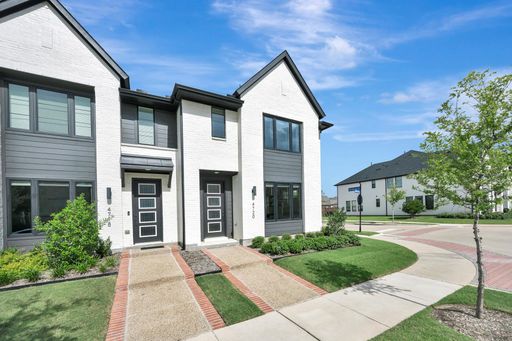 Gorgeous Viridian Townhouse - Vacant – photo 1