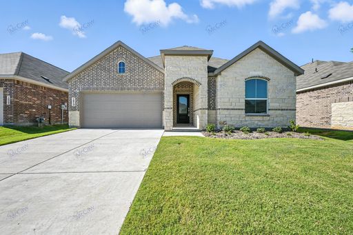 Stunning One story home built July 2025. 4-bedroom, 2 bath & flex room. Washer & Dryer included! – photo 1