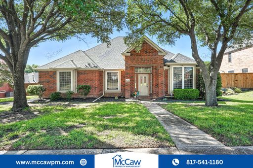 Beautiful 3/2/2 in Creekside Estates - Plano ISD! – photo 1