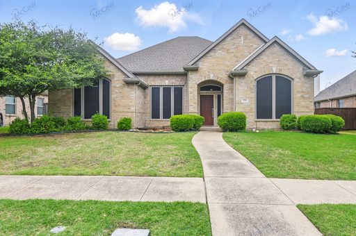 Immaculate Home in West Allen – Prime Location with Spacious Layout! – photo 1