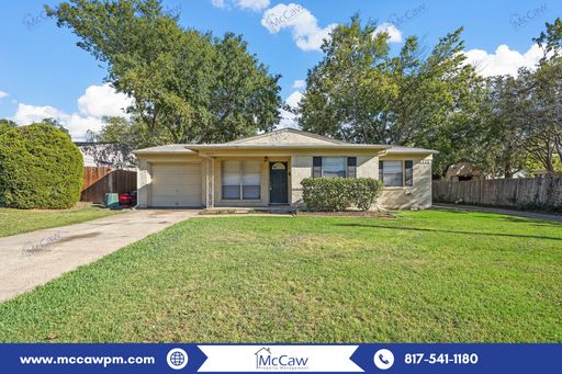 NEW PRICE AND MOVE IN INCENTIVE!! Great 3/1.5 Home in Mesquite! – photo 1