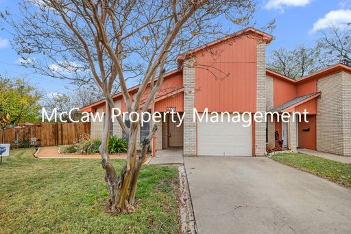 Cute 2/2/1 duplex in McKinney! – photo 1