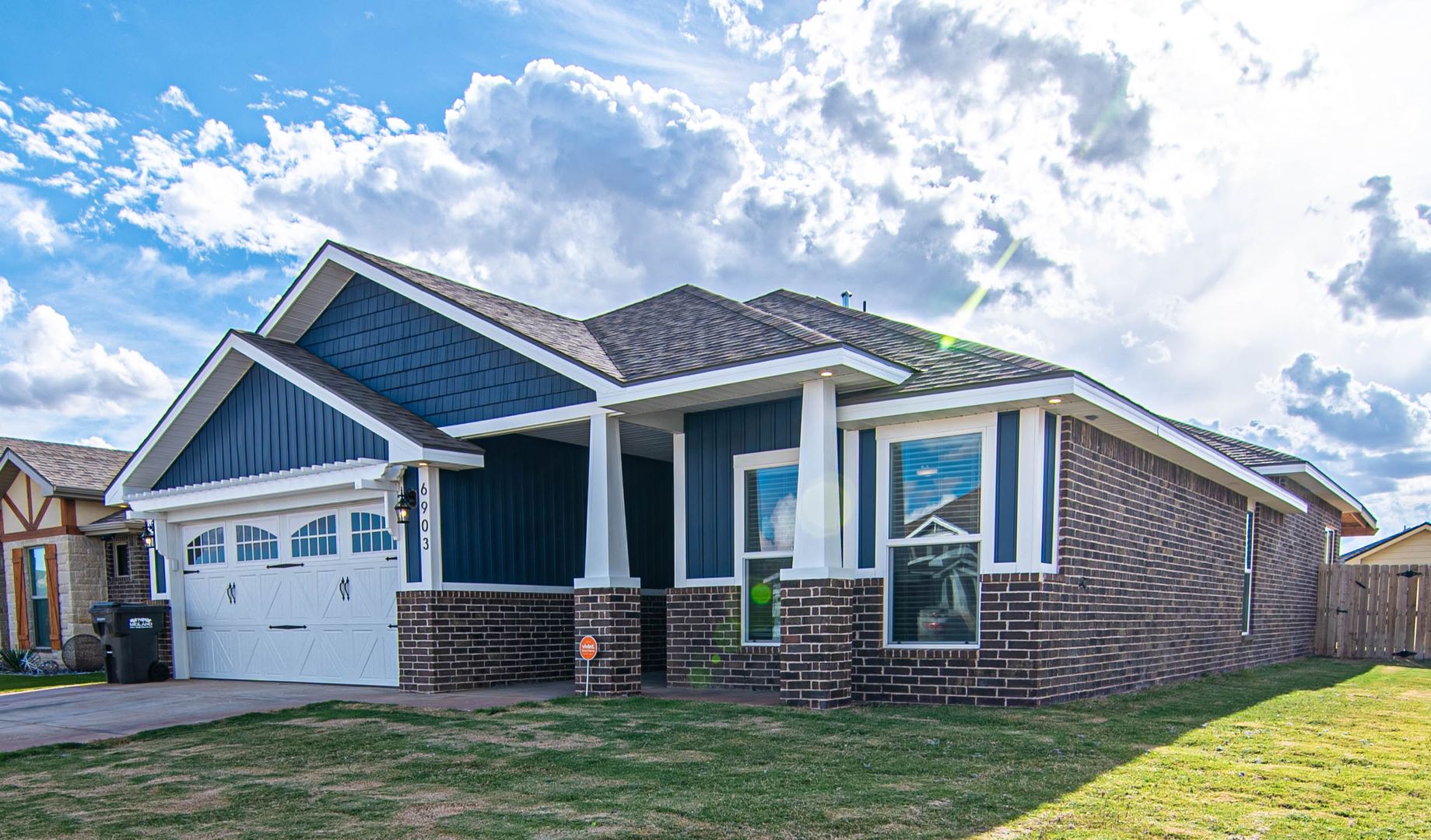 Midland House: 6903 Tin Trail