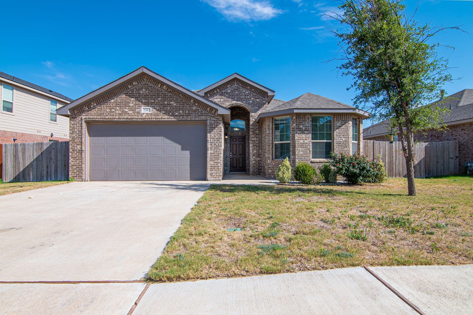 Midland House: 2312 Sky View Rd