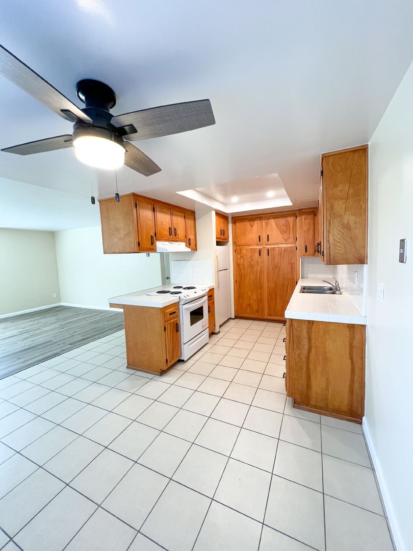 Chula Vista Apartment: 226 G. St.