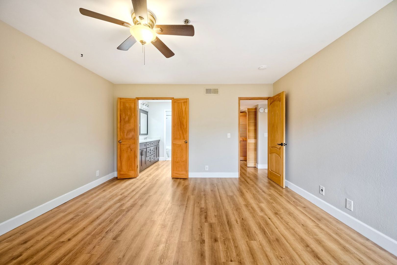 5780 Friars Rd Unit C7 9 of 12