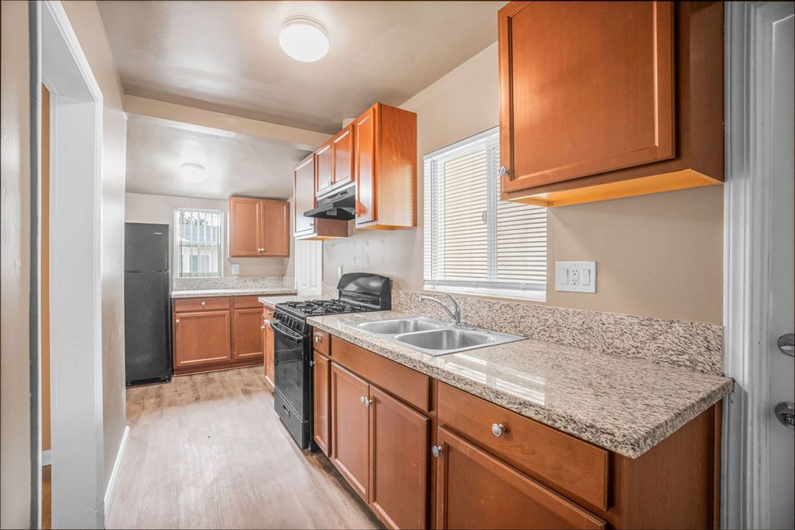 Vista Apartment: 753-757 Rincon St.