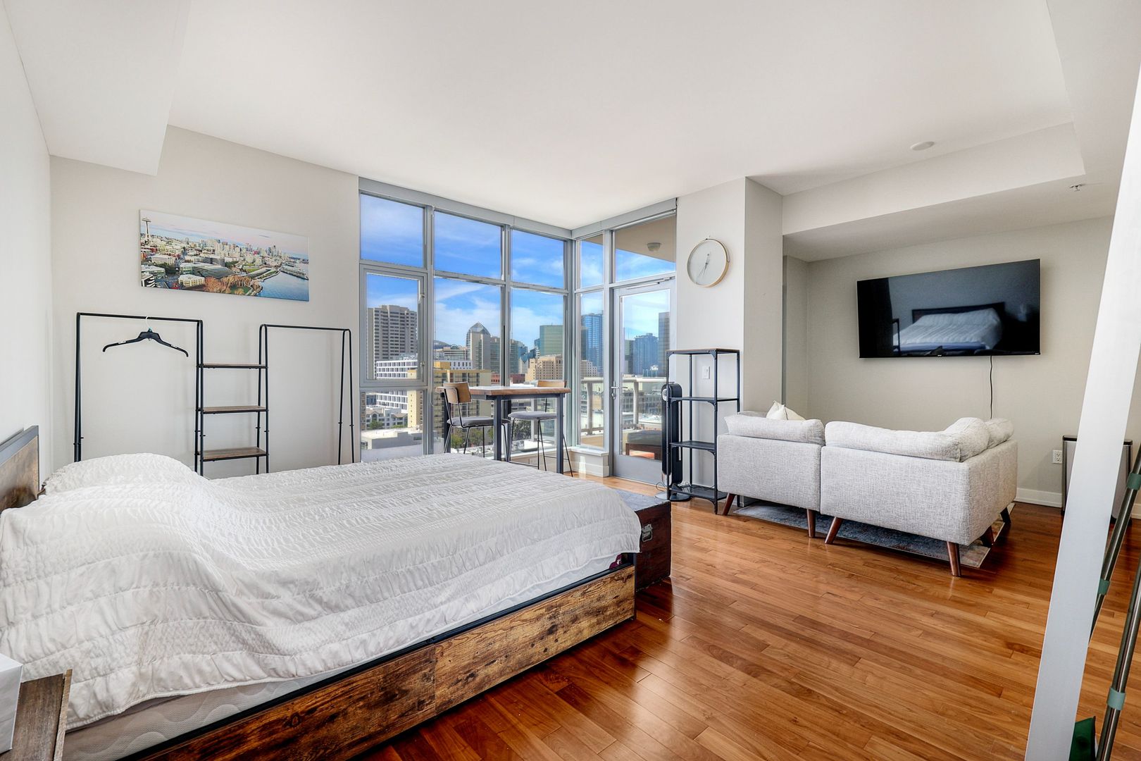 San Diego Condo: 575 6th Ave. Unit #1109