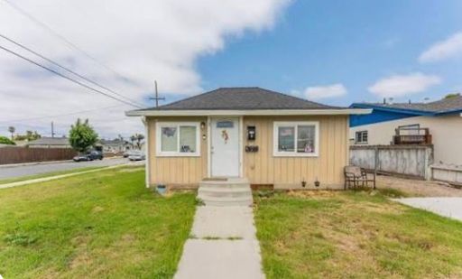 3 Bed 1 Bath Rental at 694 Central Avenue - House, Hollister, CA – photo 1